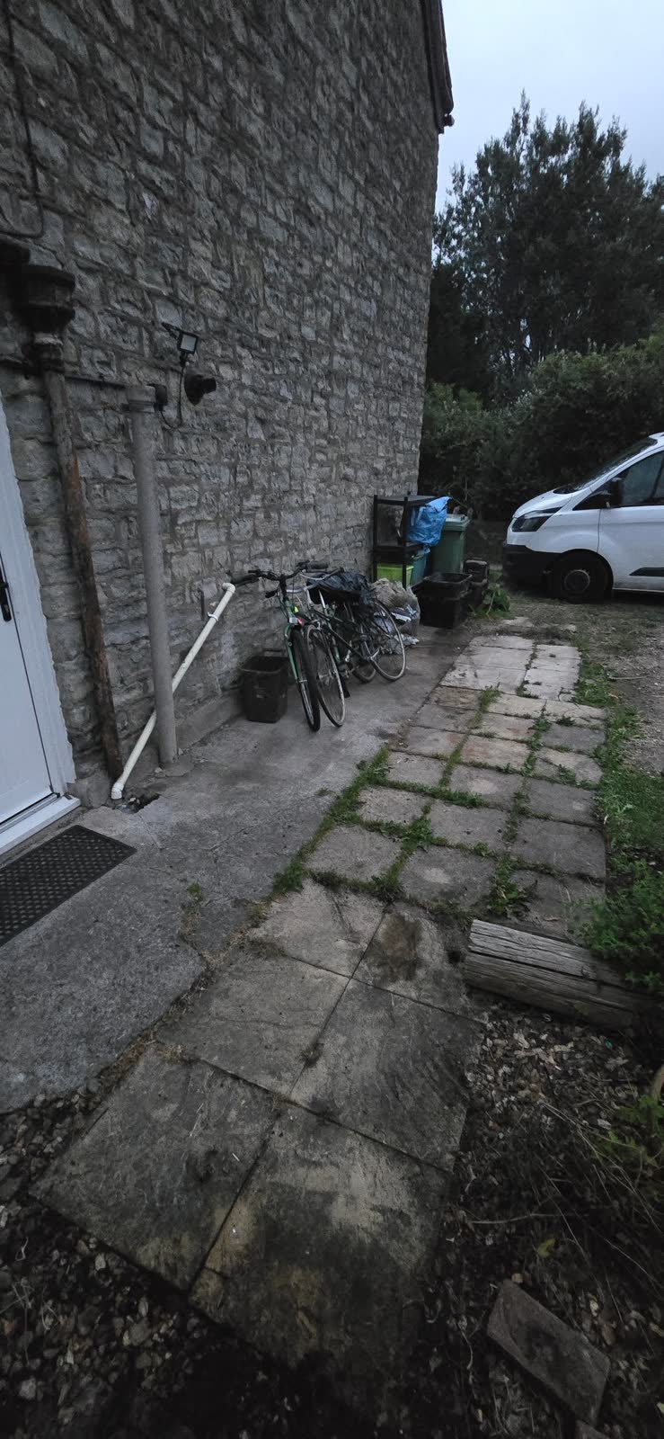 Large Garden and Building Waste Clearance project photo 17