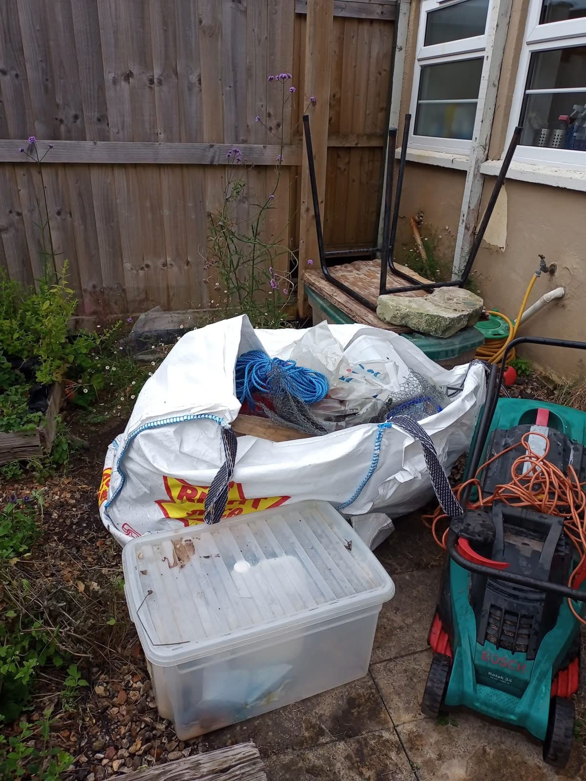 Large Garden and Building Waste Clearance project photo 4