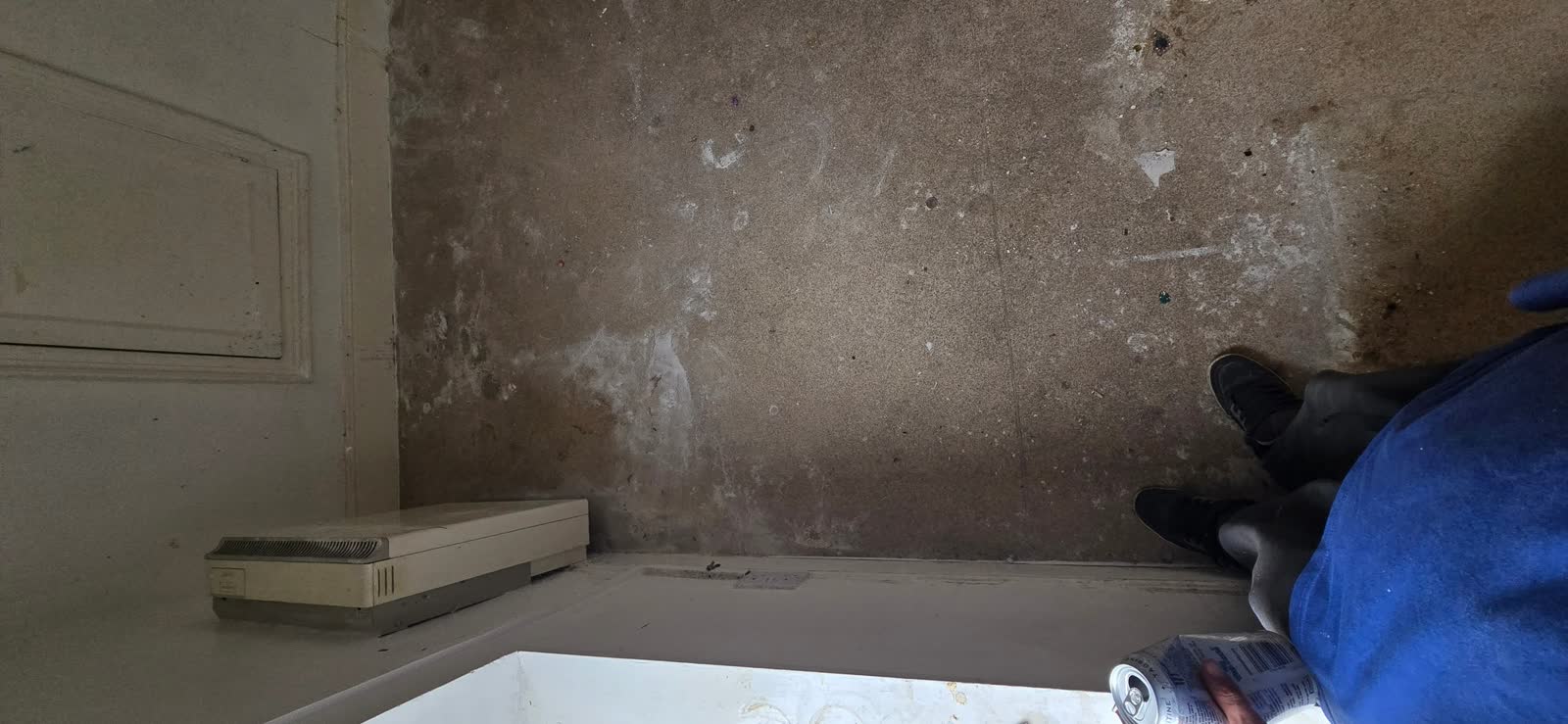 Warminster Full Flat Clearance project photo 19