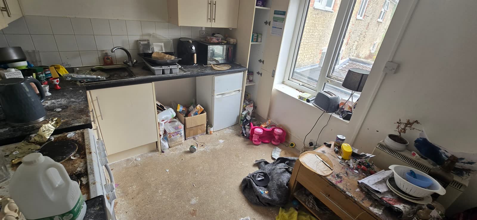 Warminster Full Flat Clearance project photo 11